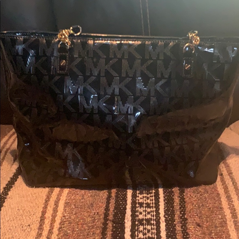 Micheal Kors Purse